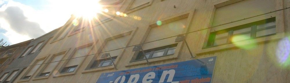 Open011 Hostel Торино Екстериор снимка